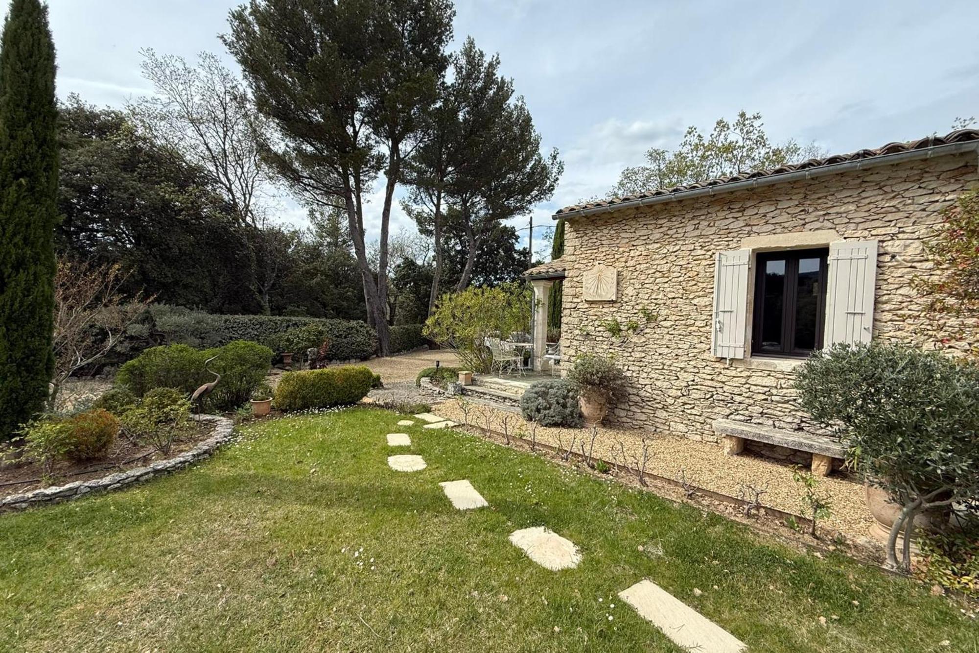 Beautiful Provencal Villa With Pool And Jacuzzi Lacoste  Dış mekan fotoğraf
